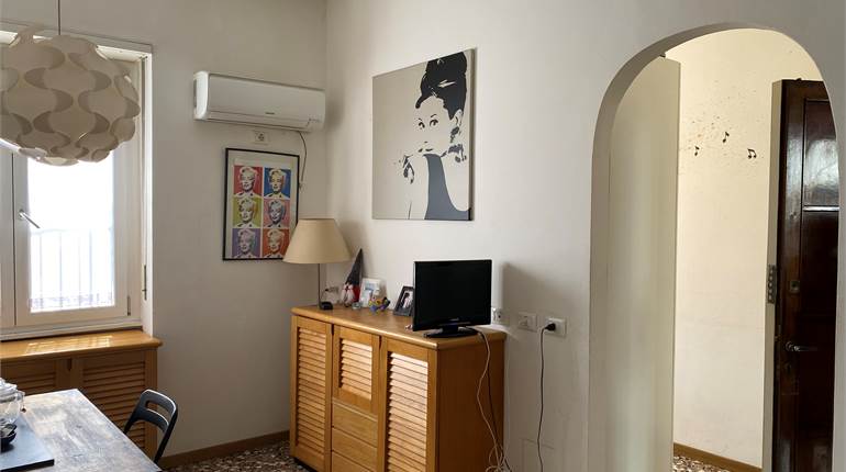 Studio flat for rent in Milano