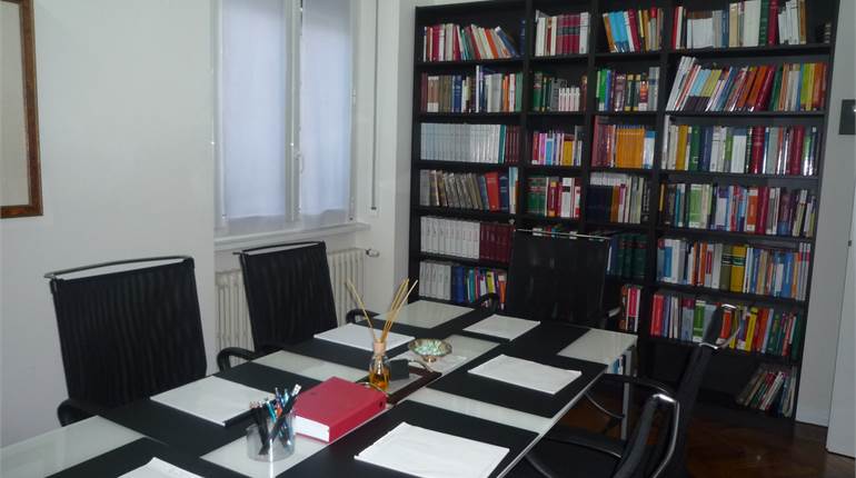 Office for rent in Milano