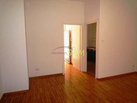 Studio flat for rent in Milano