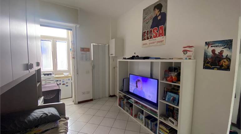 Studio flat for rent in Milano