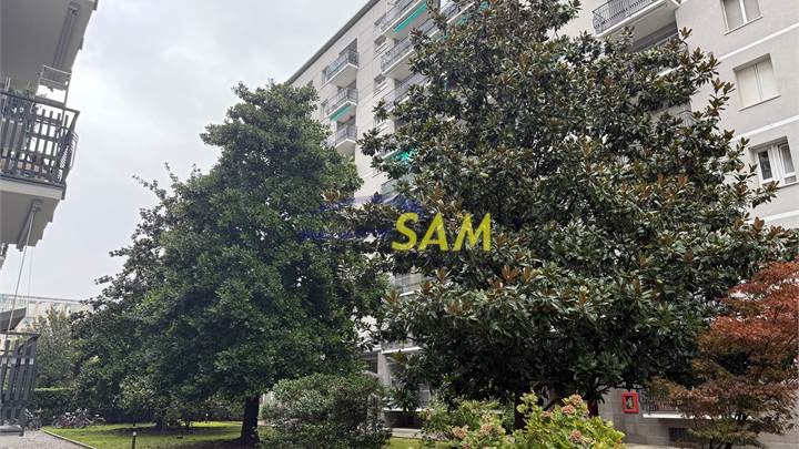 1 bedroom apartment for sale in Milano